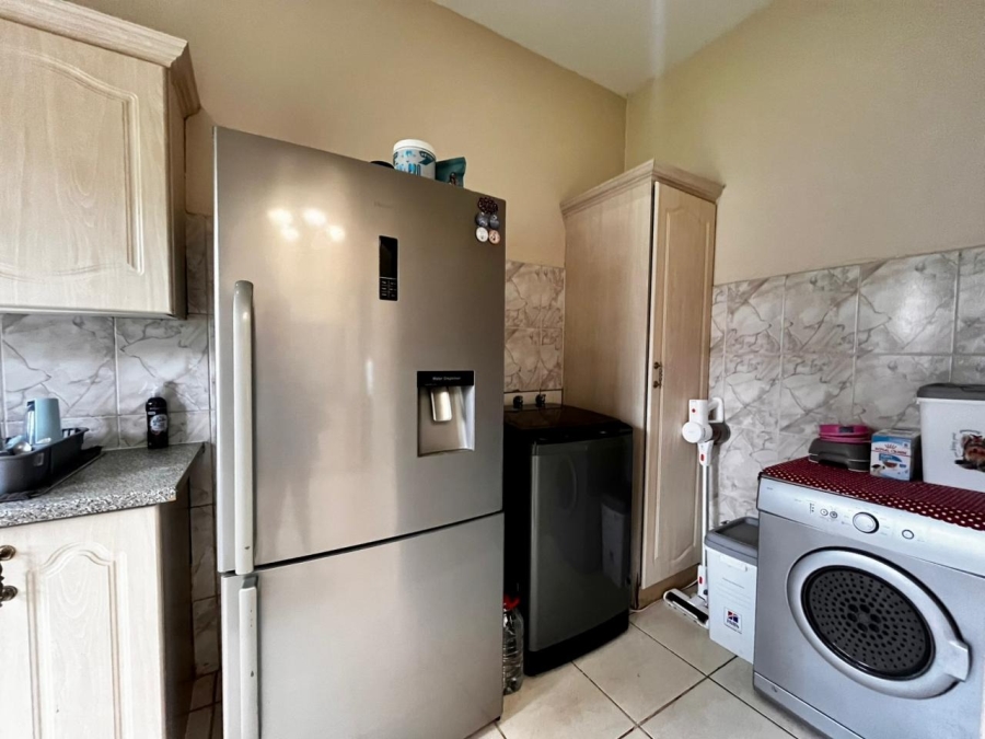 4 Bedroom Property for Sale in Safari Gardens North West